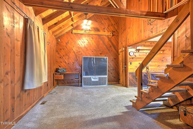 352 Stage Road, Kingsport, TN 37664