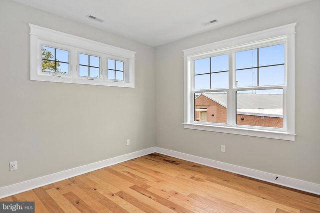 40 PARK AVE, Rehoboth Beach, DE 19971