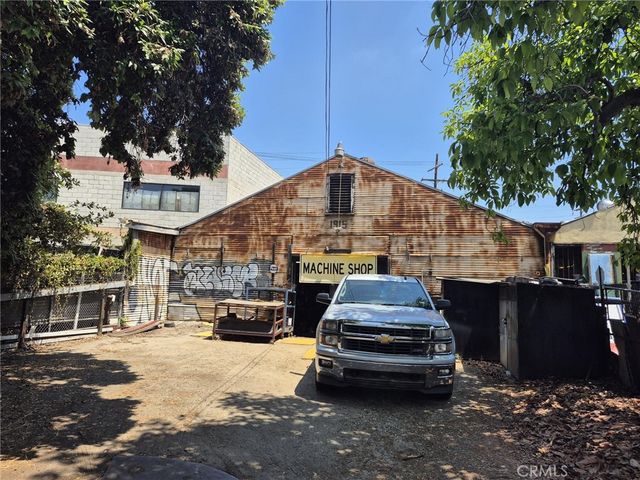 1915 S Santa Fe, Los Angeles, CA 90021