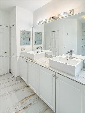 2579 SW 85th Ave 105, Miramar, FL 33025