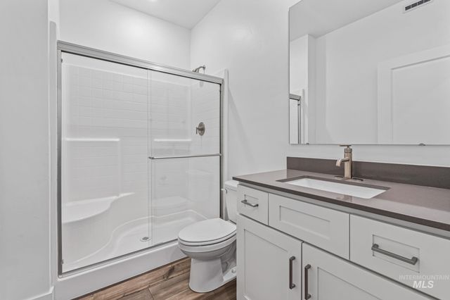 14370 Fractus Dr, Caldwell, ID 83607