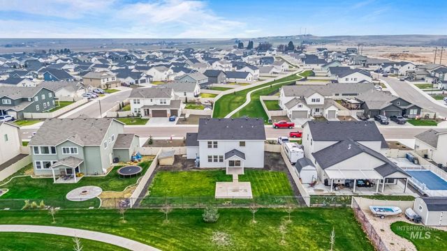 14370 Fractus Dr, Caldwell, ID 83607