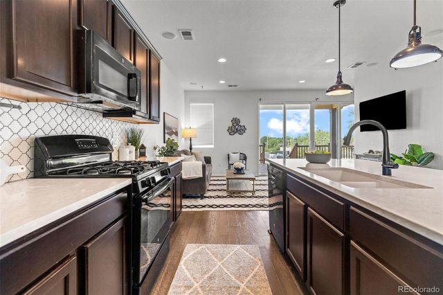 10421 Yosemite Street, Henderson, CO 80640