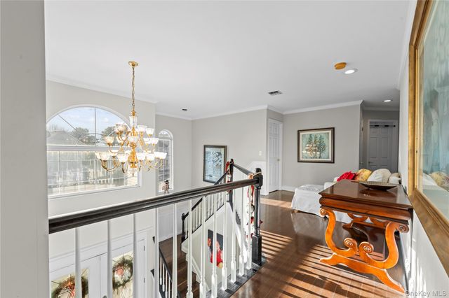 2 Mayflower Lane, Holtsville, NY 11742