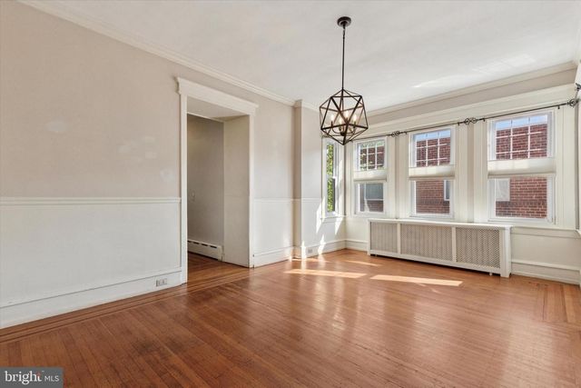 606 WALNUT LN, Philadelphia, PA 19128