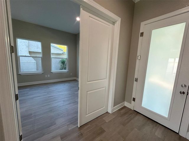 862 46TH AVENUE N, St Petersburg, FL 33703