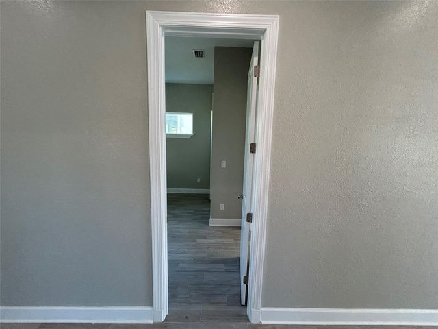 862 46TH AVENUE N, St Petersburg, FL 33703