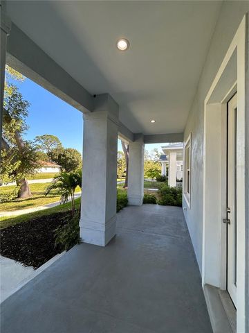 862 46TH AVENUE N, St Petersburg, FL 33703