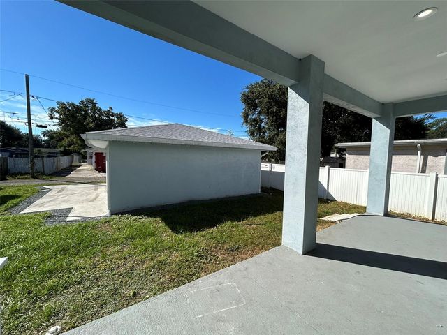 862 46TH AVENUE N, St Petersburg, FL 33703