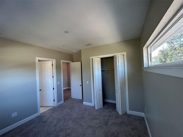 862 46TH AVENUE N, St Petersburg, FL 33703