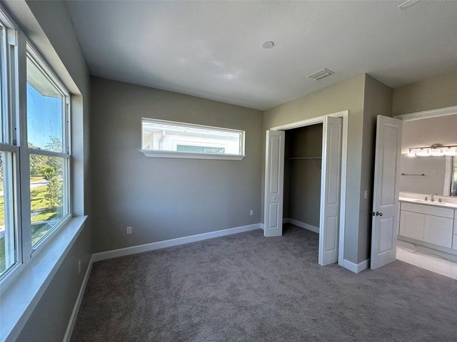 862 46TH AVENUE N, St Petersburg, FL 33703