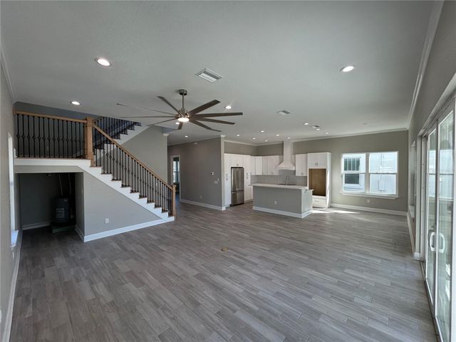 862 46TH AVENUE N, St Petersburg, FL 33703