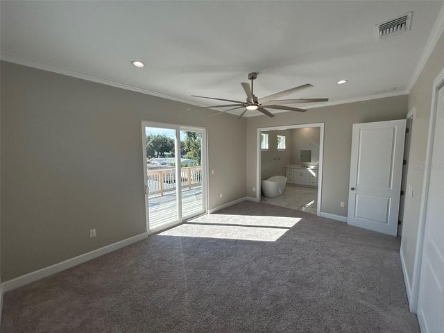 862 46TH AVENUE N, St Petersburg, FL 33703