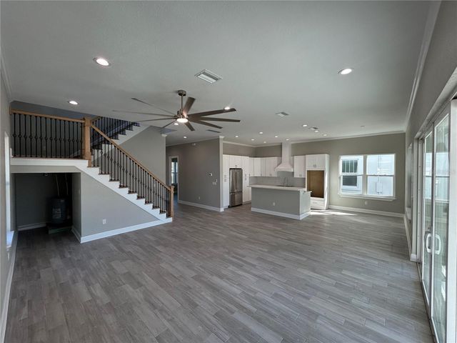 862 46TH AVENUE N, St Petersburg, FL 33703