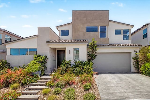 10267 Midnight Meteor Avenue, Las Vegas, NV 89166
