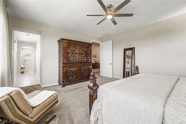 10267 Midnight Meteor Avenue, Las Vegas, NV 89166