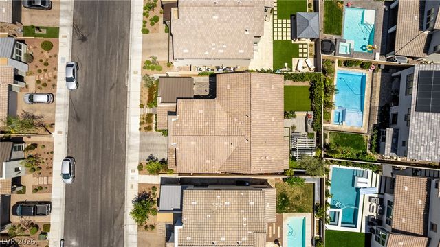 10267 Midnight Meteor Avenue, Las Vegas, NV 89166