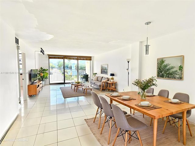 9500 W Bay Harbor Dr 2G, Bay Harbor Islands, FL 33154