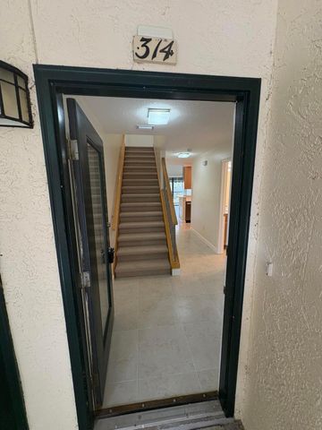 314 Westlake Court, Niceville, FL 32578