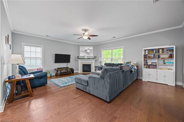 2681 Splitbrooke Drive, High Point, NC 27265