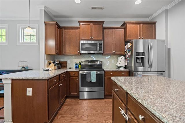 2681 Splitbrooke Drive, High Point, NC 27265