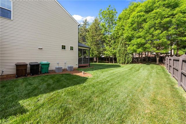 2681 Splitbrooke Drive, High Point, NC 27265