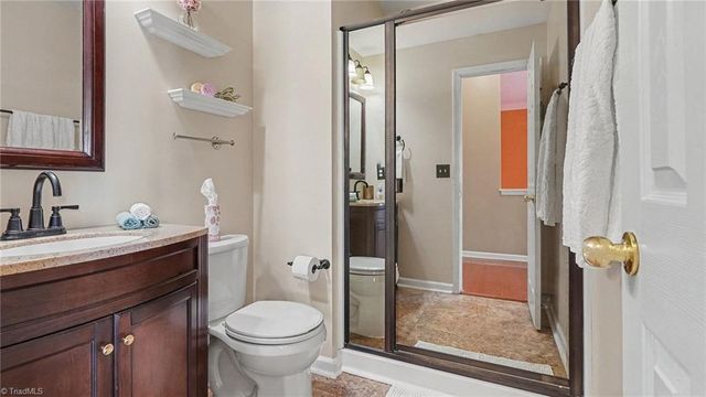 5900 Pine Branch Drive, Greensboro, NC 27405