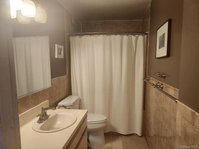 360 Shore Road 7C, Long Beach, NY 11561