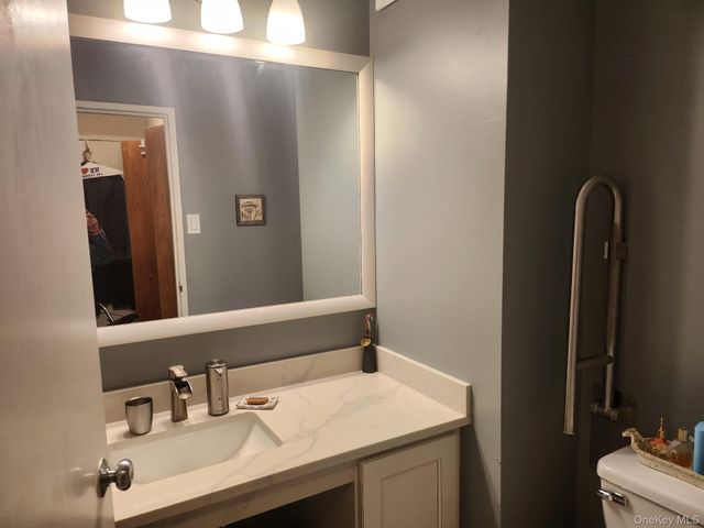 360 Shore Road 7C, Long Beach, NY 11561