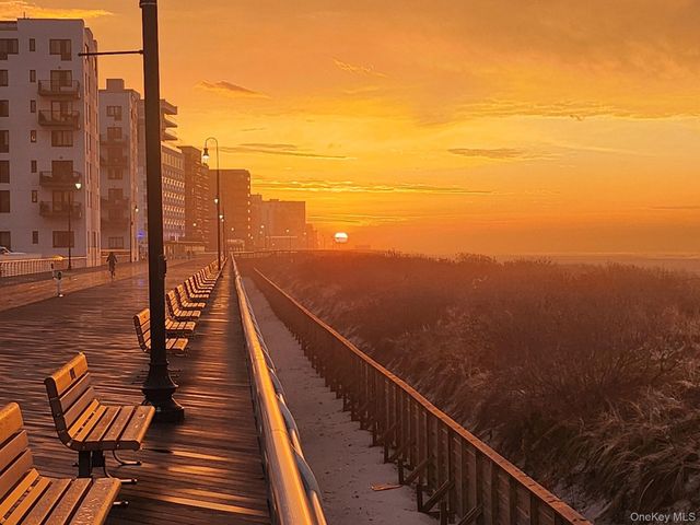 360 Shore Road 7C, Long Beach, NY 11561