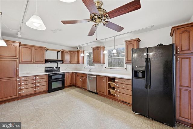 39516 COTTAGEGROVE, Lovettsville, VA 20180