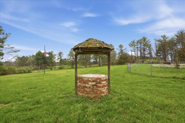 39516 COTTAGEGROVE, Lovettsville, VA 20180