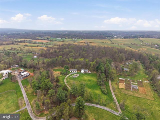 39516 COTTAGEGROVE, Lovettsville, VA 20180