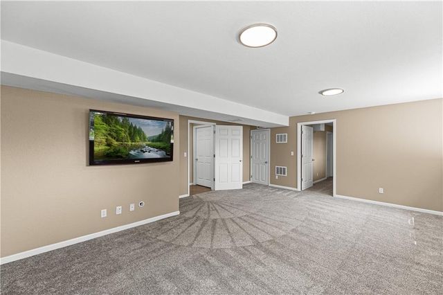 6001 Lone Elm Road, Shawnee, KS 66218