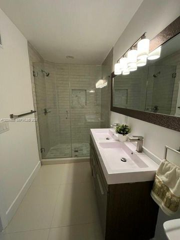12140 SW 4th Street 12140, Pembroke Pines, FL 33025