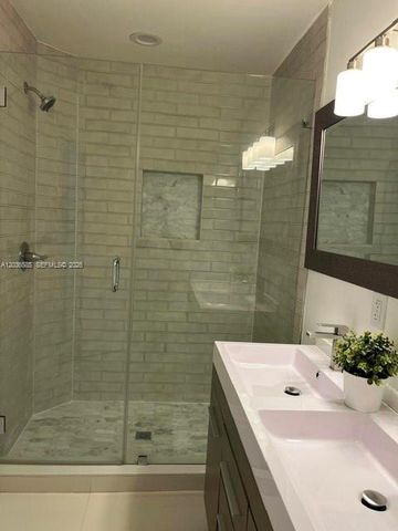 12140 SW 4th Street 12140, Pembroke Pines, FL 33025