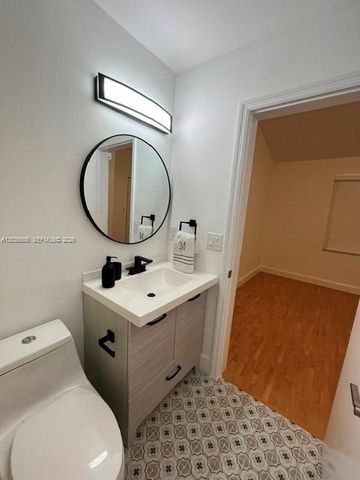 12140 SW 4th Street 12140, Pembroke Pines, FL 33025