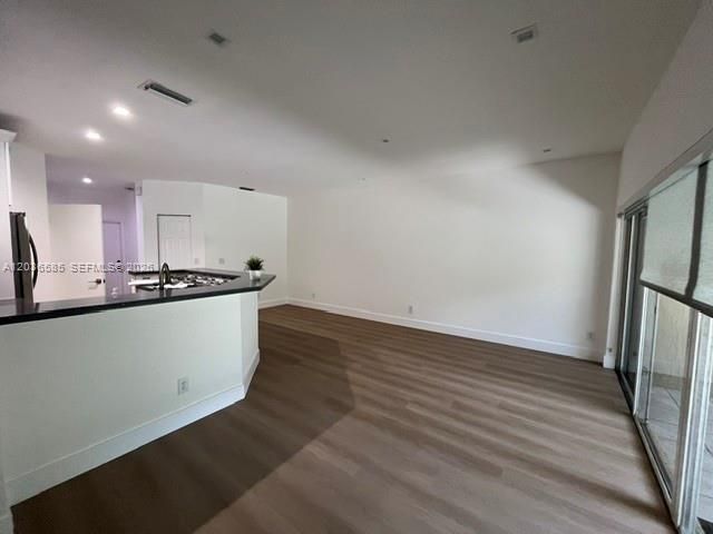 12140 SW 4th Street 12140, Pembroke Pines, FL 33025