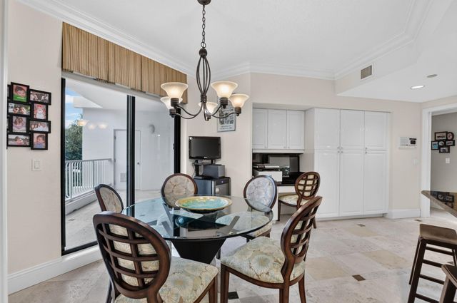 20290 Fairway Oaks Drive 222, Boca Raton, FL 33434