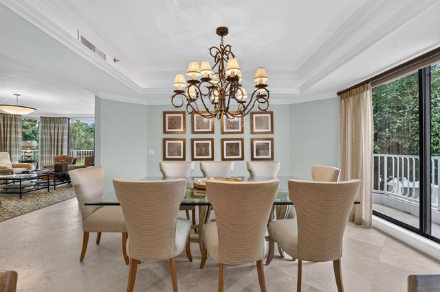 20290 Fairway Oaks Drive 222, Boca Raton, FL 33434