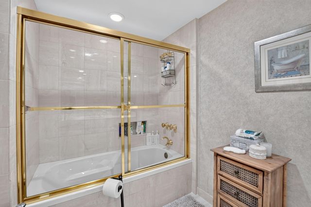 20290 Fairway Oaks Drive 222, Boca Raton, FL 33434