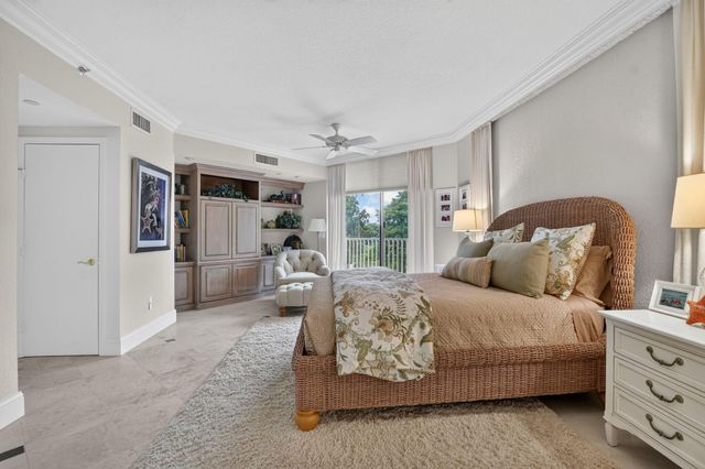 20290 Fairway Oaks Drive 222, Boca Raton, FL 33434