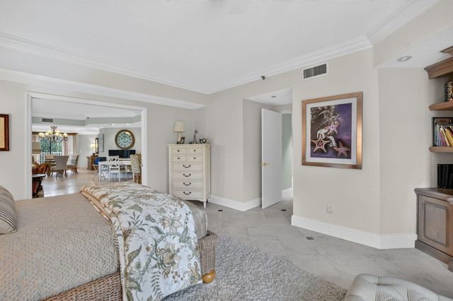 20290 Fairway Oaks Drive 222, Boca Raton, FL 33434