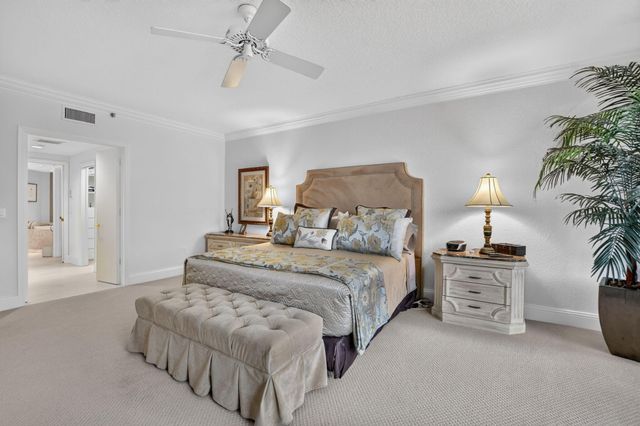 20290 Fairway Oaks Drive 222, Boca Raton, FL 33434