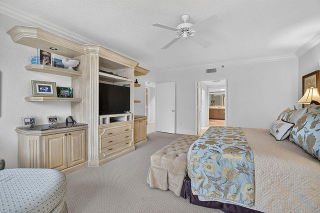 20290 Fairway Oaks Drive 222, Boca Raton, FL 33434
