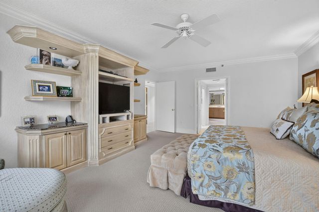 20290 Fairway Oaks Drive 222, Boca Raton, FL 33434