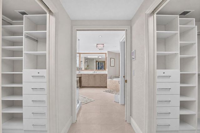 20290 Fairway Oaks Drive 222, Boca Raton, FL 33434