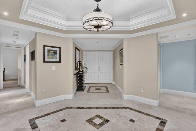 20290 Fairway Oaks Drive 222, Boca Raton, FL 33434