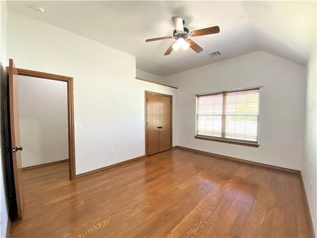 16700 Brewster Lane, Edmond, OK 73012