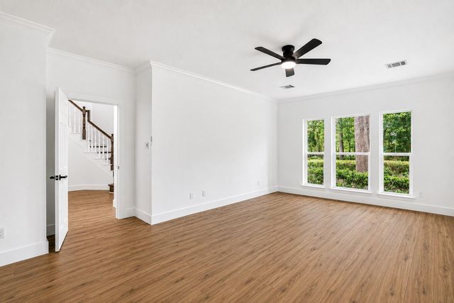 523 Rampart Lane, Conroe, TX 77302